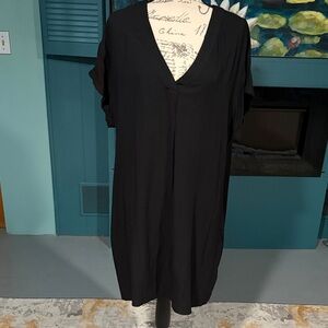 GAP Classic true black dress